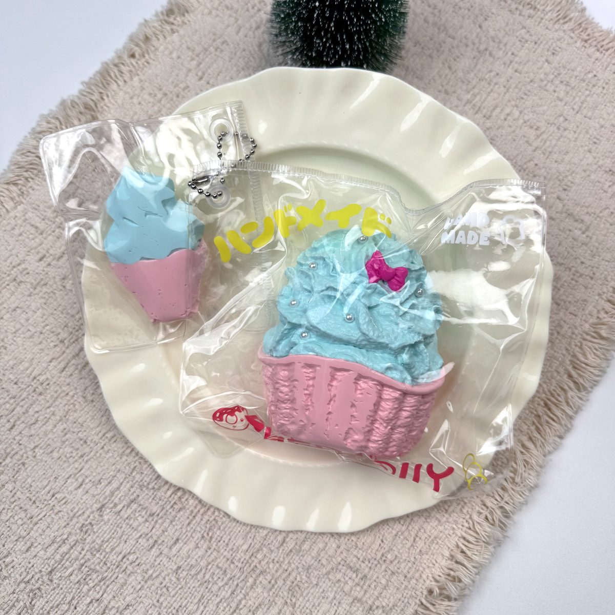 EVERJOLLY Twin Scoop Ice Cream Squishy Set – 2-Piece Set