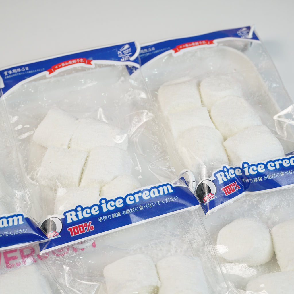 Everjolly Snowy Marshmallow Taba Squishy {Limited Item) 商品 {Fluffy Texture) {Not return after purchase)